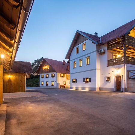 Apartments Tourist Farm Matijovc Naklo Exterior foto