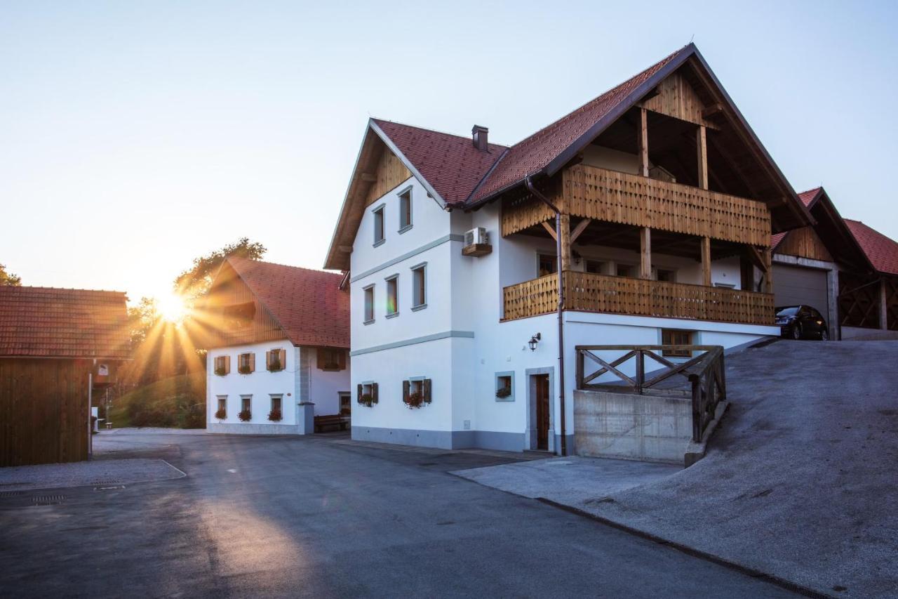 Apartments Tourist Farm Matijovc Naklo Exterior foto